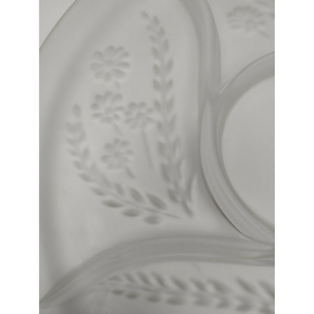 Vintage Large Frosted Glass Carved Flowers & Leaves 4 Slots Tray Serving Platter - Picture 6 of 9